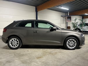 Audi A3 2,0 TDI Attraction 110kW S-tronic 3-deurs