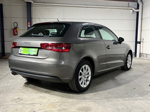 Audi A3 2,0 TDI Attraction 110kW S-tronic 3-deurs