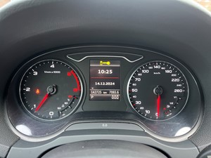 Audi A3 2,0 TDI Attraction 110kW S-tronic 3-deurs