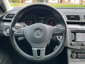Volkswagen Passat Berline Comfortline 2.0 TDi 136 PK 6V